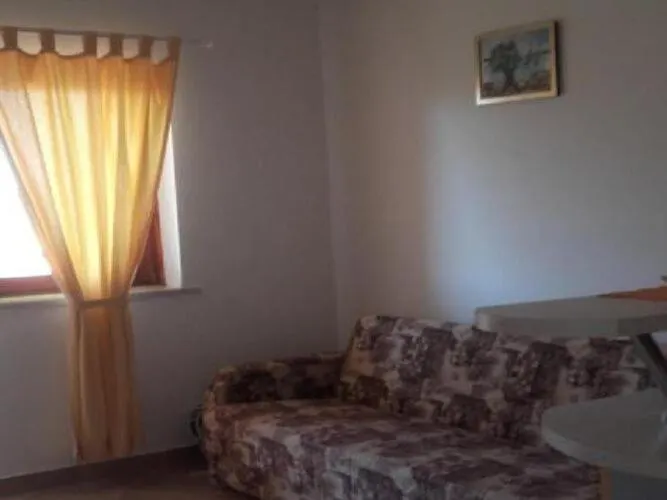 Apartments Smilje I Maslina - One Bedroom Apartment With Terrace 1 Gornji Karin