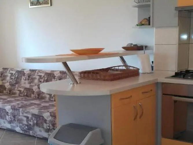 Apartments Smilje I Maslina - One Bedroom Apartment With Terrace 1 Gornji Karin Croatia